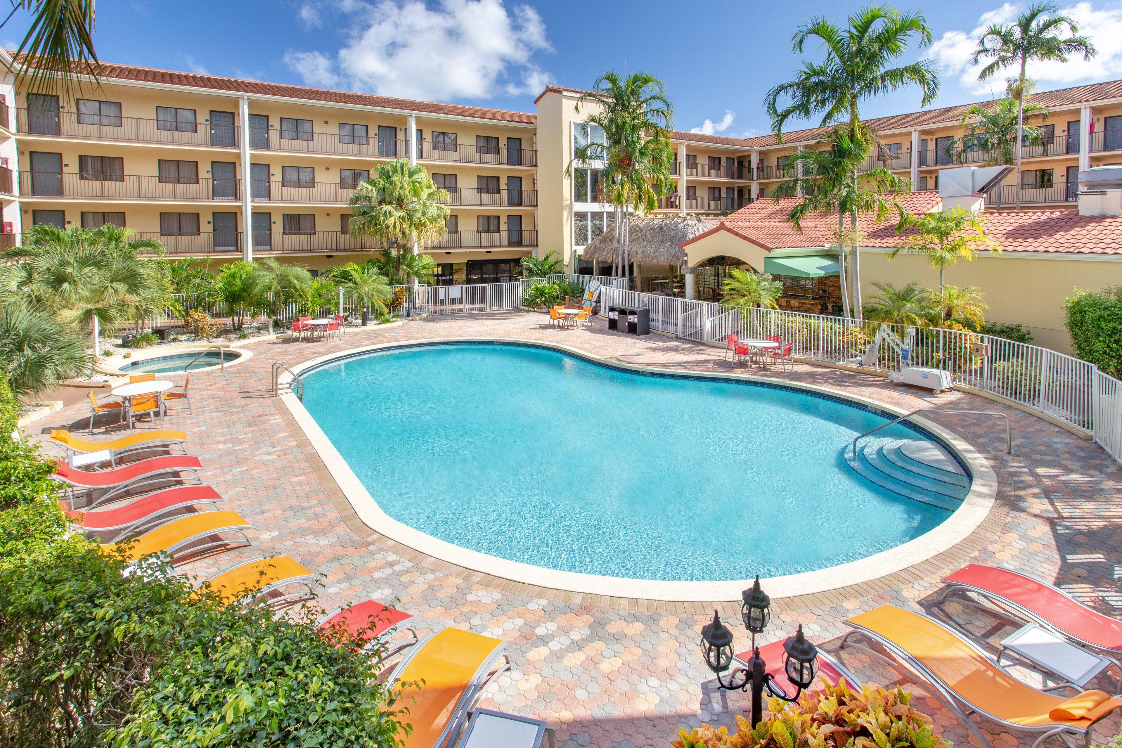 Holiday Inn & Suites Boca Raton - North Exterior foto