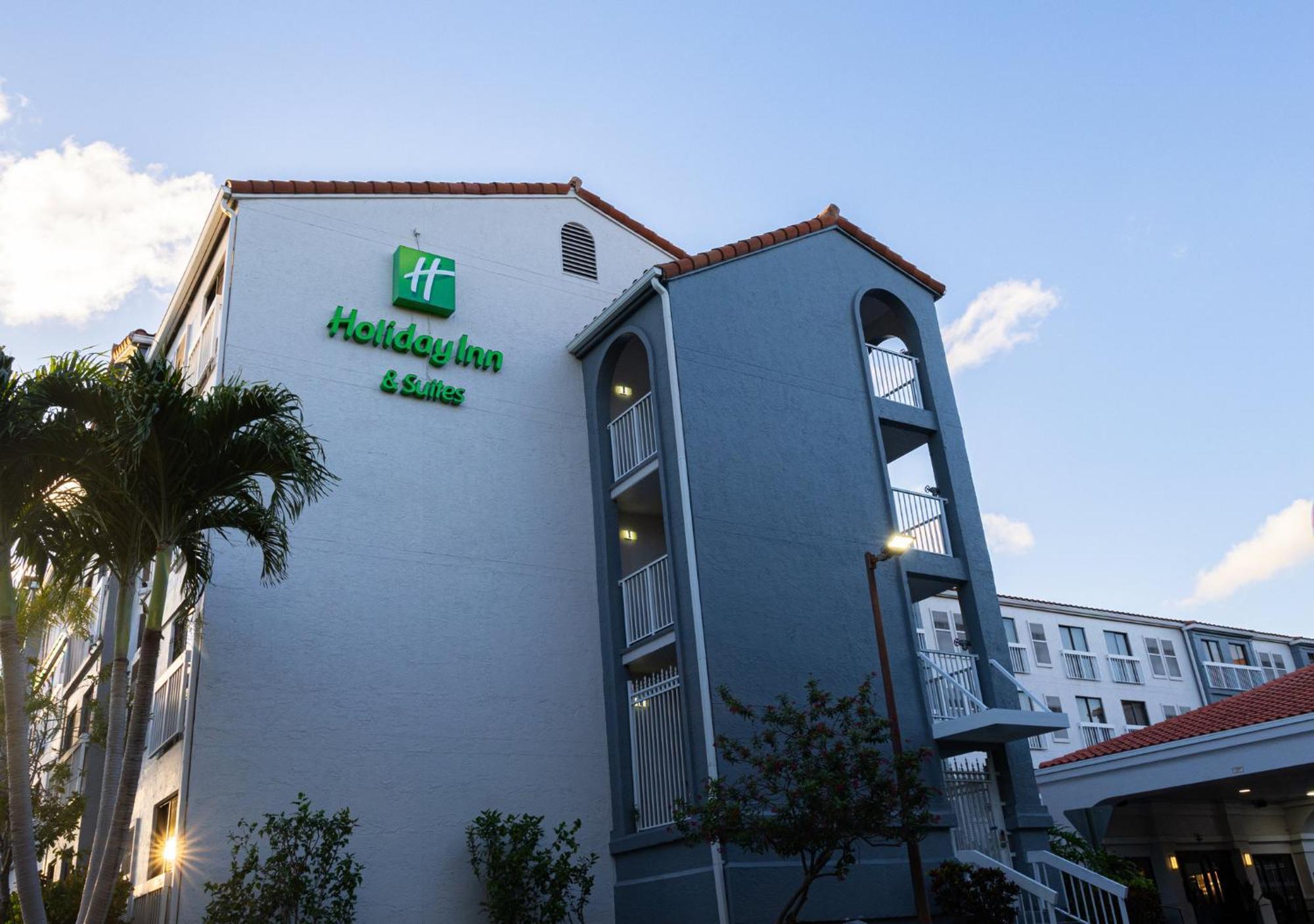 Holiday Inn & Suites Boca Raton - North Exterior foto